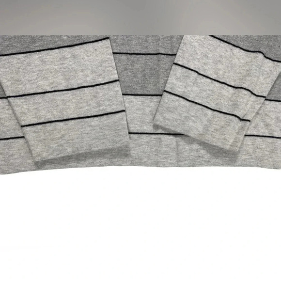 Michael Kors Grey Striped Sweater Size XL - Picture 2 of 7